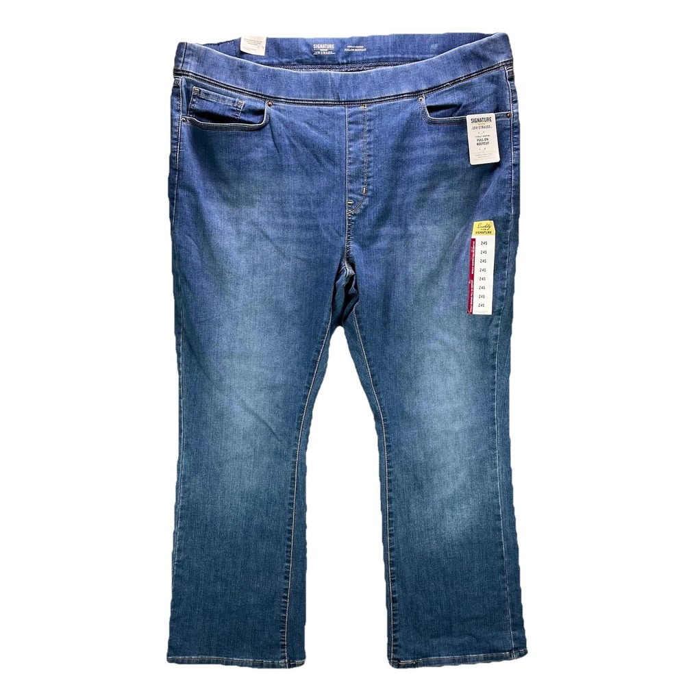 Levi's Signature Jeans Womens 24S Blue Pull On Bootcut Stretch Shaping NWT
